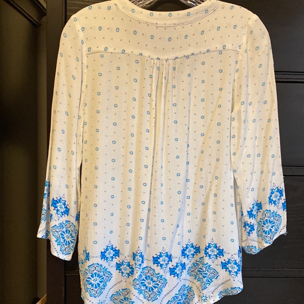 Boho split-neck top - Picture 7 of 9